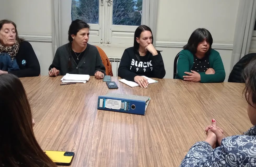 La Mesa Intersectorial de Mujeres de Tres Arroyos analiza acciones por la exposición mediática de hechos de violencia