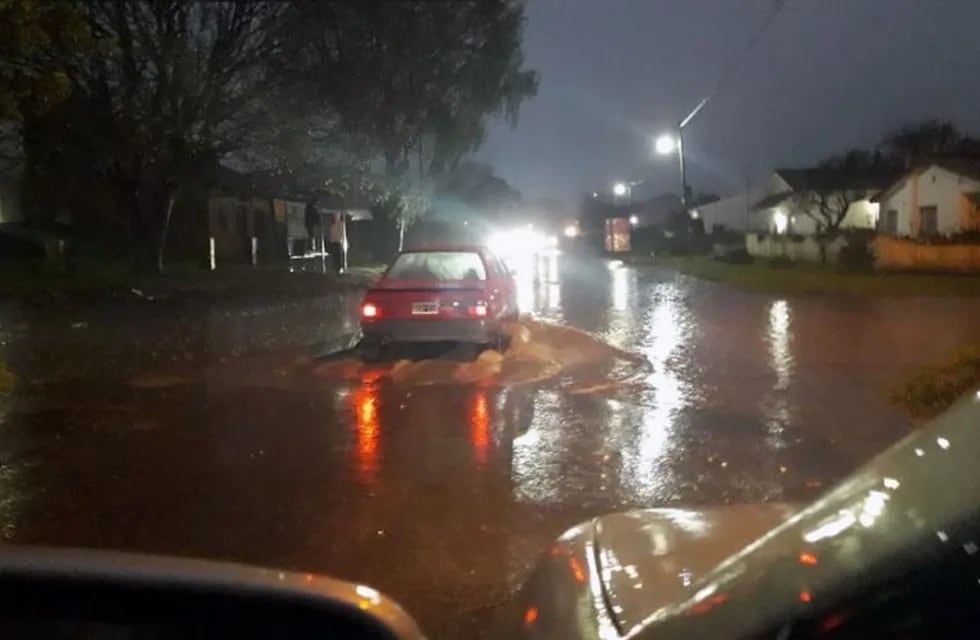 Calle inundada en Mar del Plata.