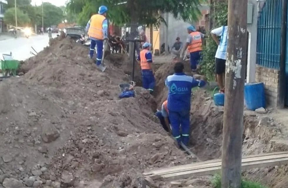 Nueva red de agua potable en barrios de San Pedro de Jujuy