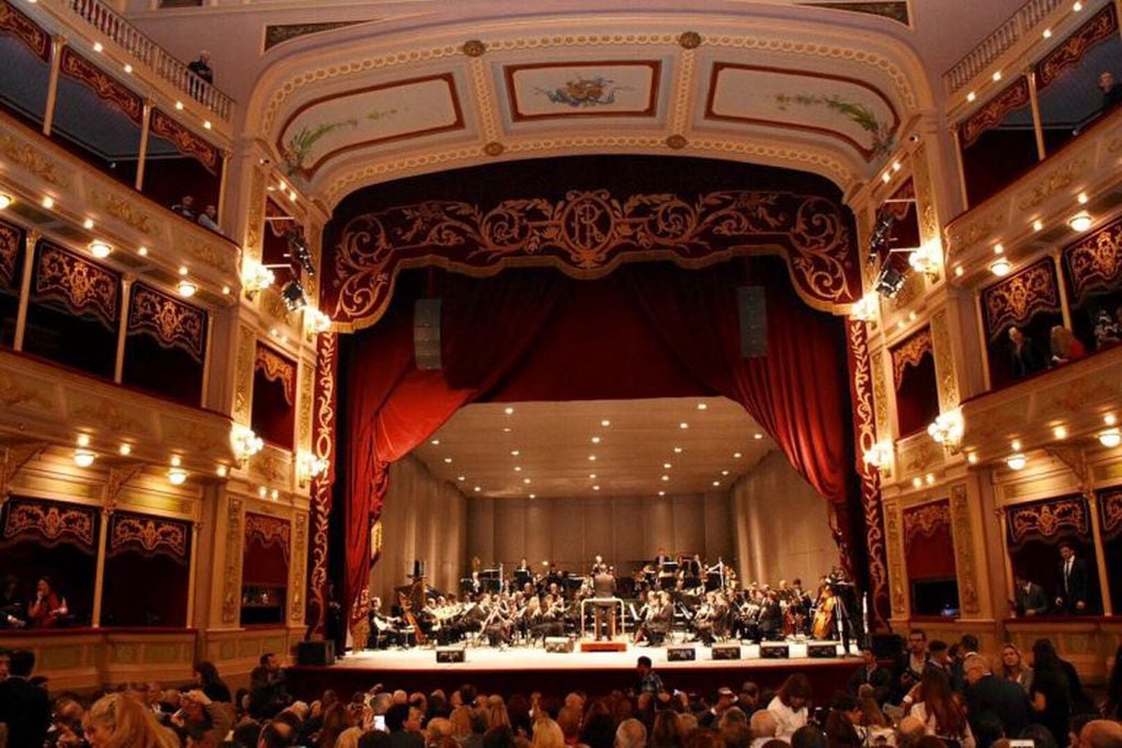 Así quedó el renovado Teatro del Libertador San Martín en Córdoba. (Prensa Gobierno)