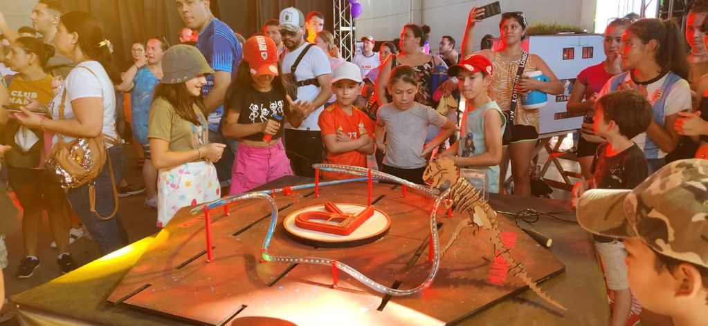 El Makerland deslumbró con tecnología, innovación y creatividad en el Parque del Conocimiento de Posadas
