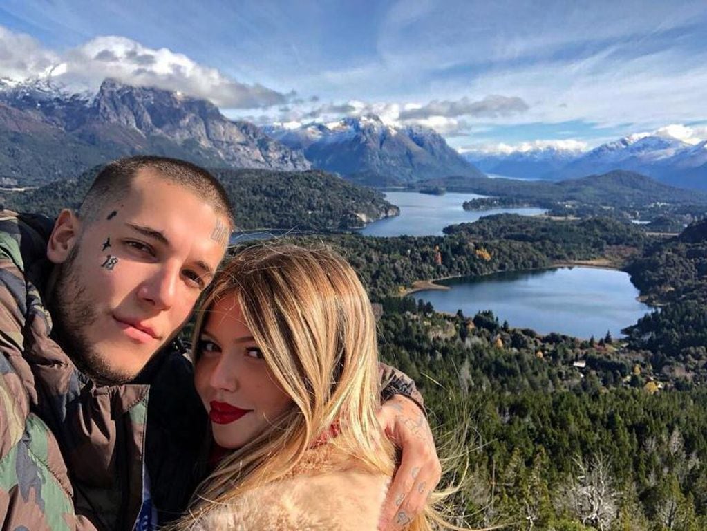Alexander Caniggia y su novia Macarena Herrera (Foto: Instagram)