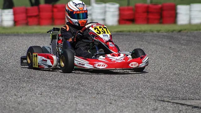 Fausto Arnaudo joven piloto de Karting de Arroyito