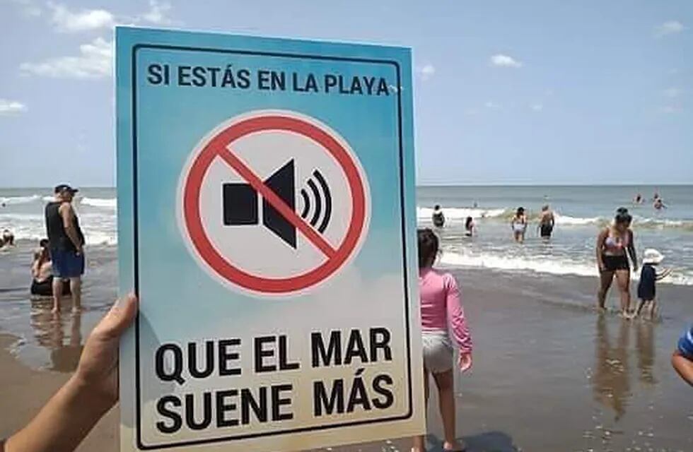 Claromecó, “Que el mar suene Más”: proponen un sector de la playa libre de parlantes