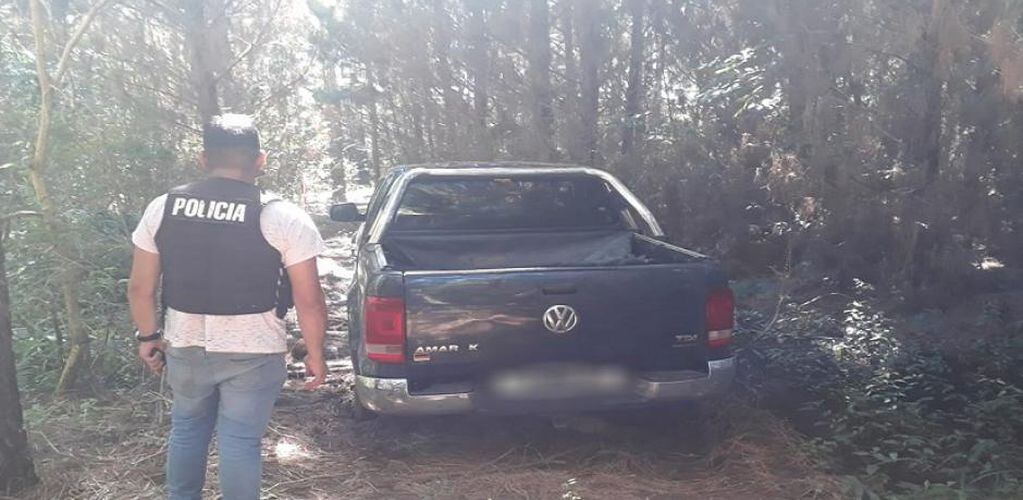 Colonia Polana: hallan camioneta robada en Buenos Aires