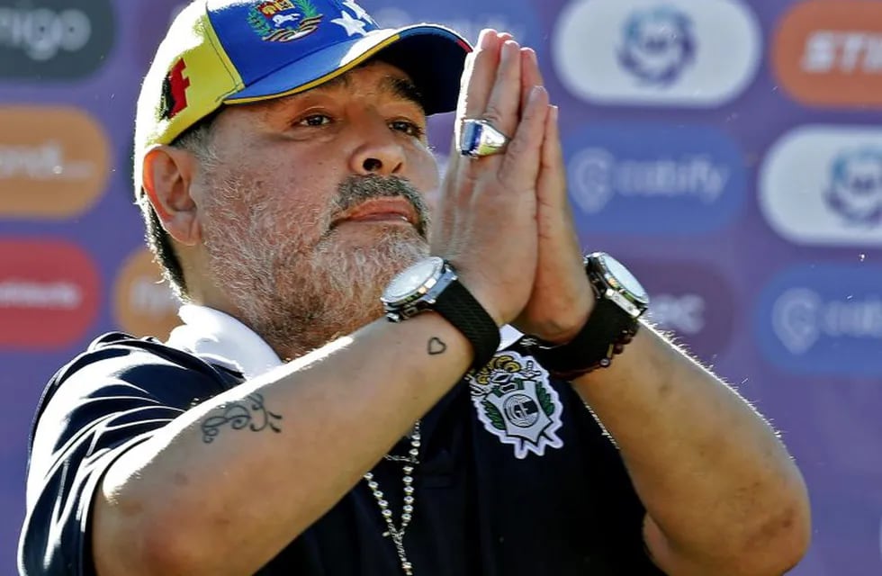 Diego Armando Maradona, sostuvo el jueves, que se quedará al frente del plantel en 2020 (AFP).