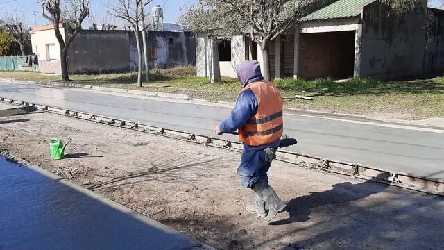 Pujato avanza con obras de pavimentación