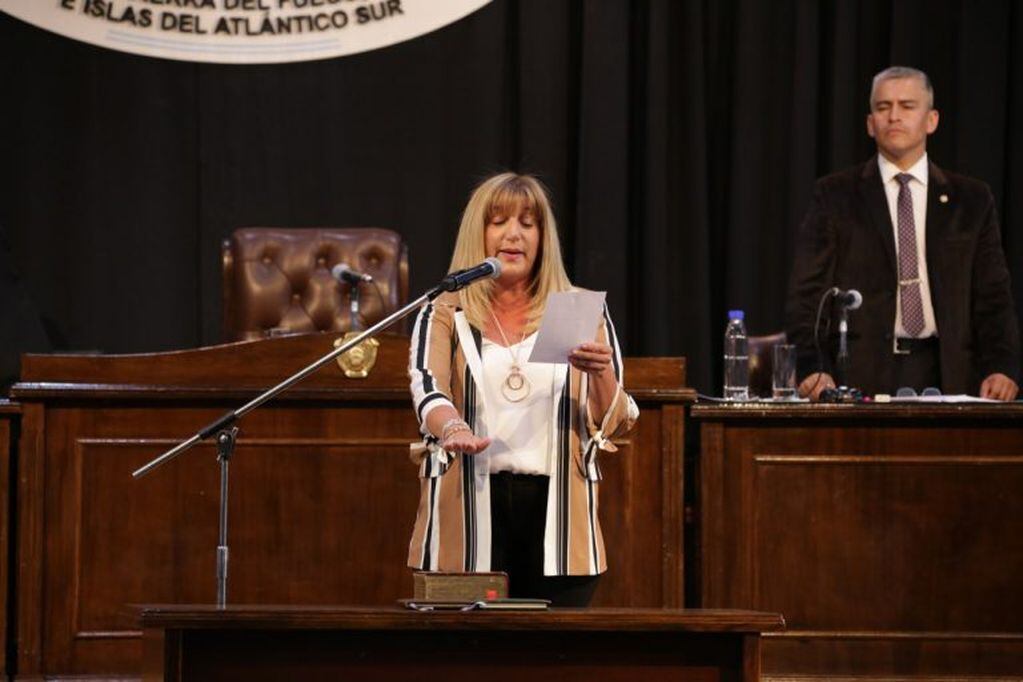 Legisladora Myriam Martínez