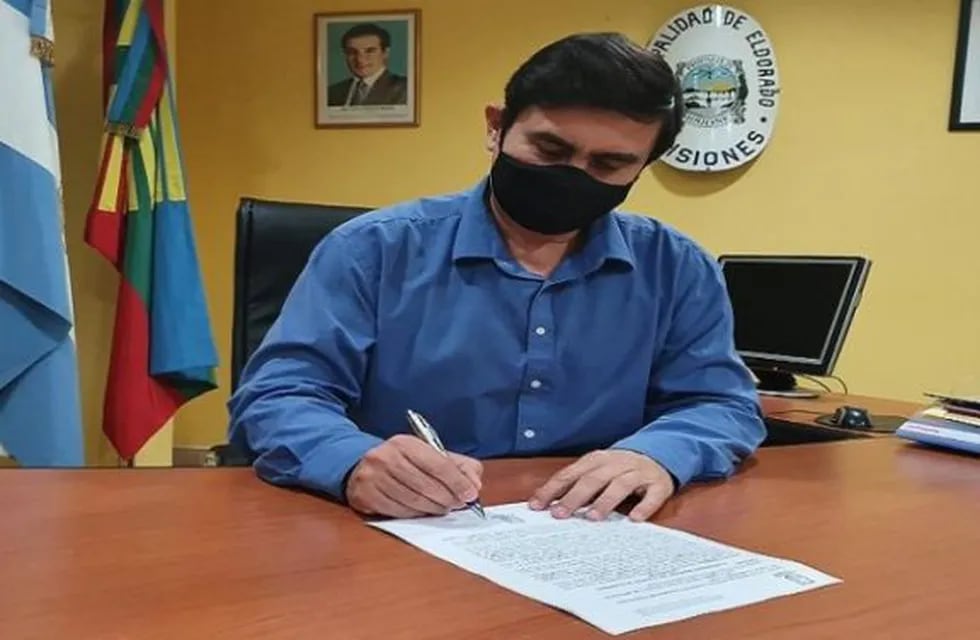 El intendente Martínez firmó el decreto especial por el fin de semana largo.