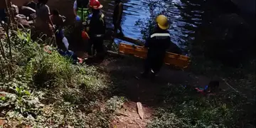 Puerto Iguazú: rescataron a un joven en el Salto Mbocay