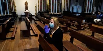 No se podrán realizar misas en lugares cerrados en Santa Fe