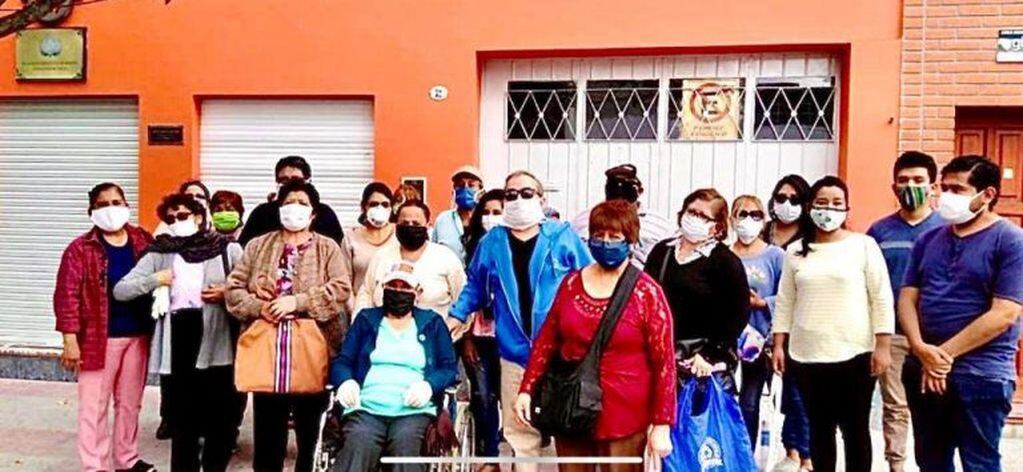 Bolivia repatriará a 45 ciudadanos están varados en Salta. (El Deber)
