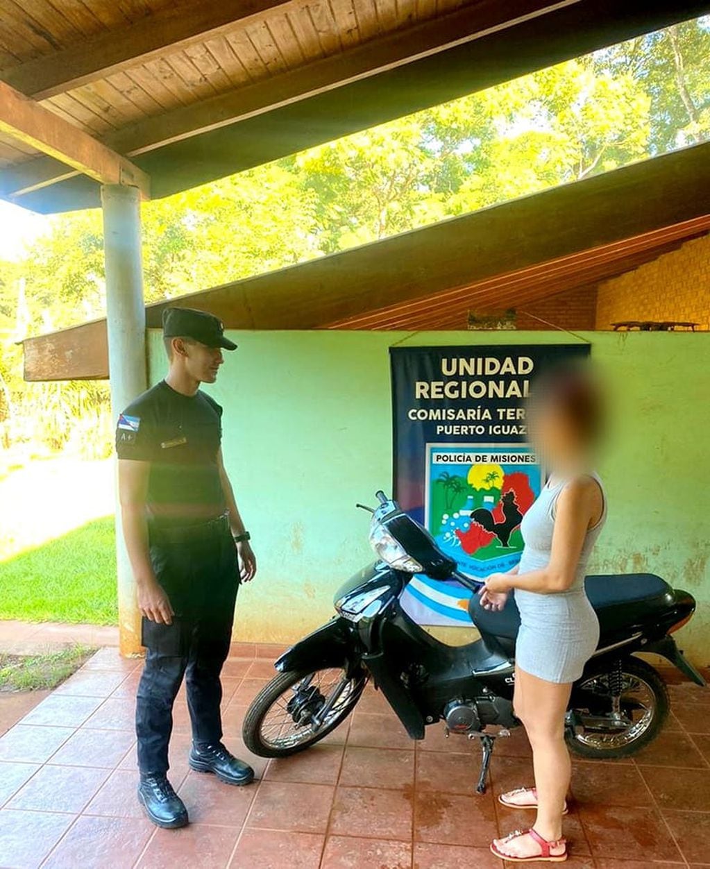 Recuperan en Puerto Iguazú una motocicleta que había sido robada.