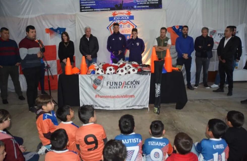 La Fundación River le donó a la Asociación Deportivo Azul Del Este.