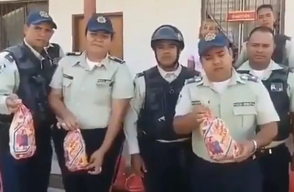 Policías venezolanos (Web)