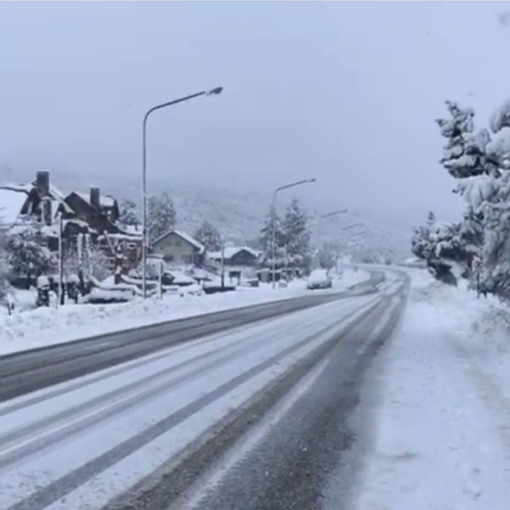 Intensa nevada en la localidad de San Carlos de Bariloche (web).