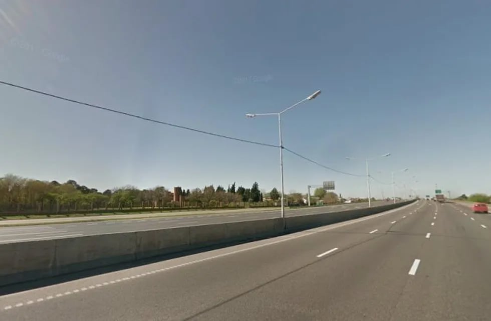 Avenida Circunvalación entre 27 de Febrero y Rivarola. (Google Street View)