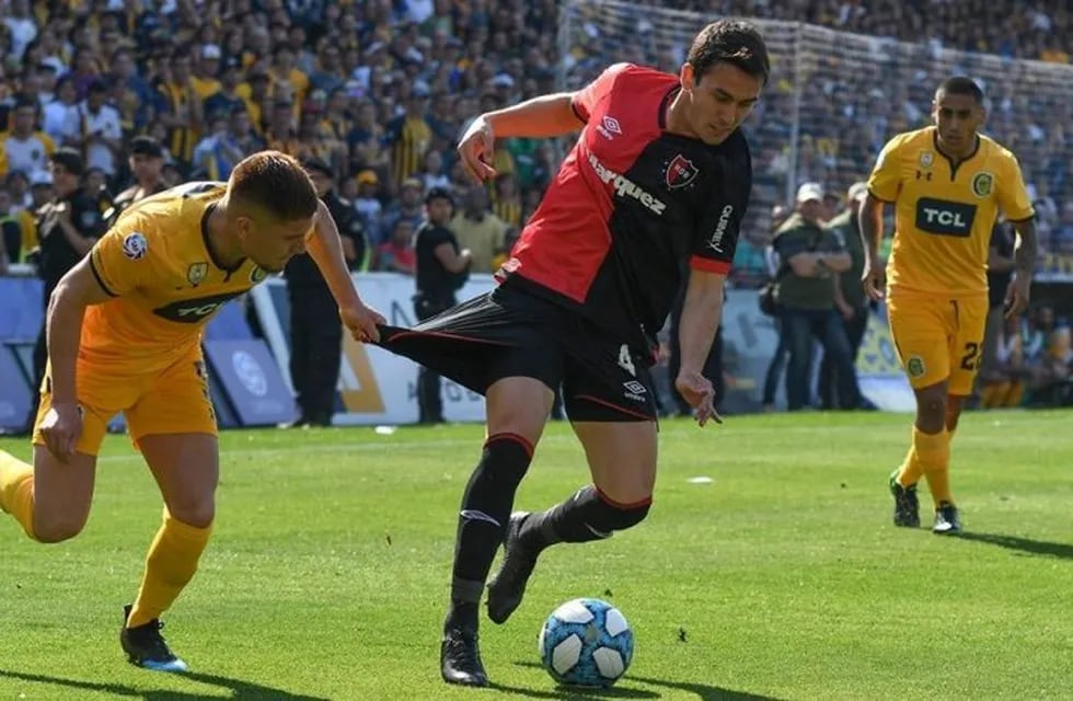 El lateral jugó su segundo partido como titular tras la lesión de Facundo Nadalín. (@canoboficial)