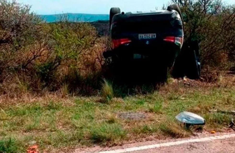 La camioneta BMW X1 que manejaba Oscar González. al momento del siniestro fatal en las Altas Cumbres.