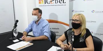 Diego Peiretti y Mariana Andereggen