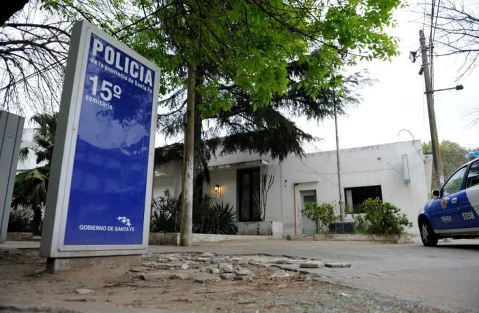 Detuvieron a dos policías de la comisaría 15º de Rosario