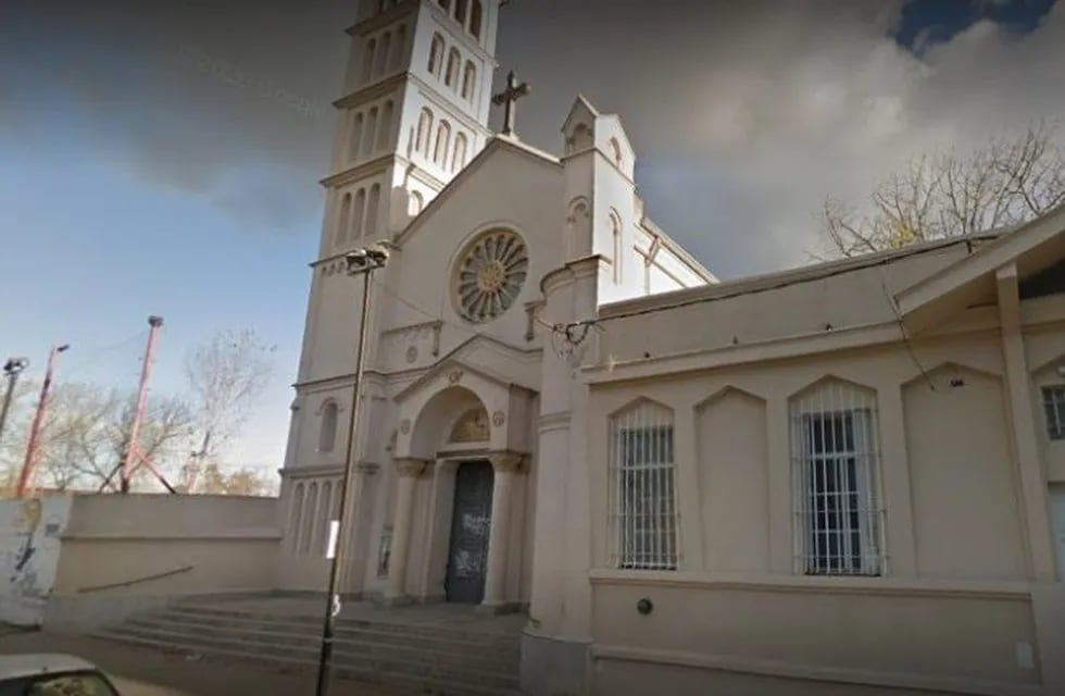 Robaron en la iglesia San Francisco de Asís de La Plata (Google maps)
