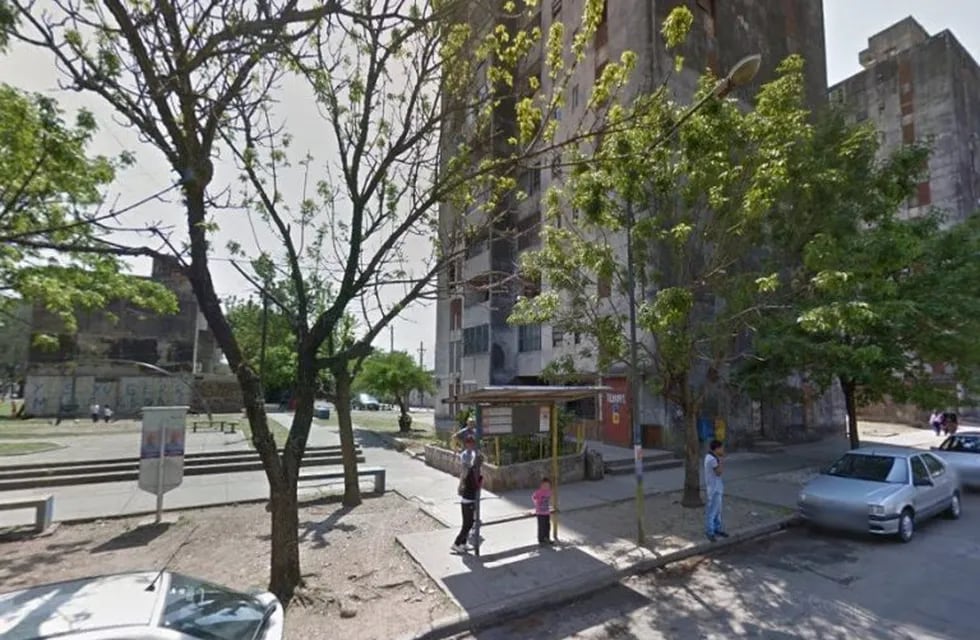 El presunto agresor fue identificado en Sánchez de Thompson al 100 bis. (Google Street View)