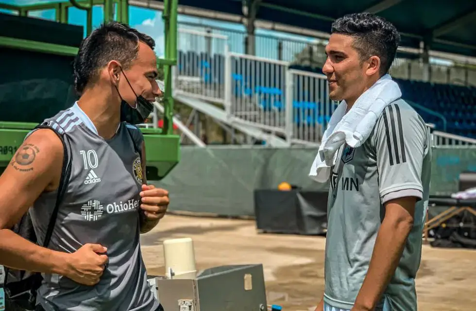 Lucas Zelarayán y Emanuel Reynoso, cordobeses en la MLS de Estados Unidos. Y rivales de Messi... (AP / archivo)
