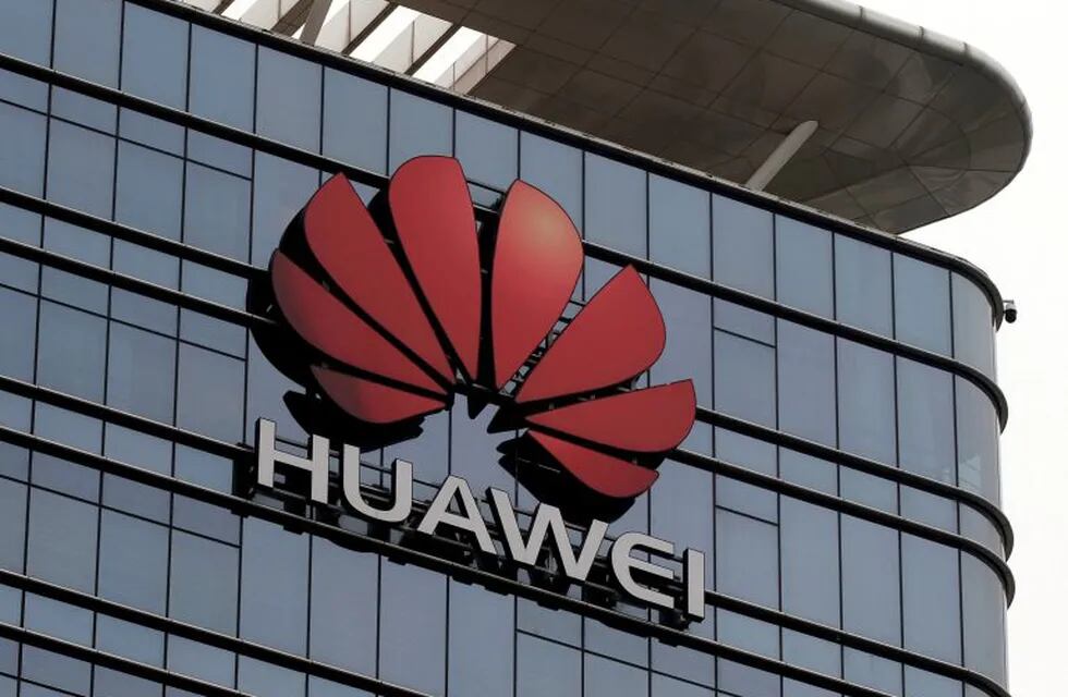 Una decisión de Trump puso en peligro la supervivencia de Huawei. AP.