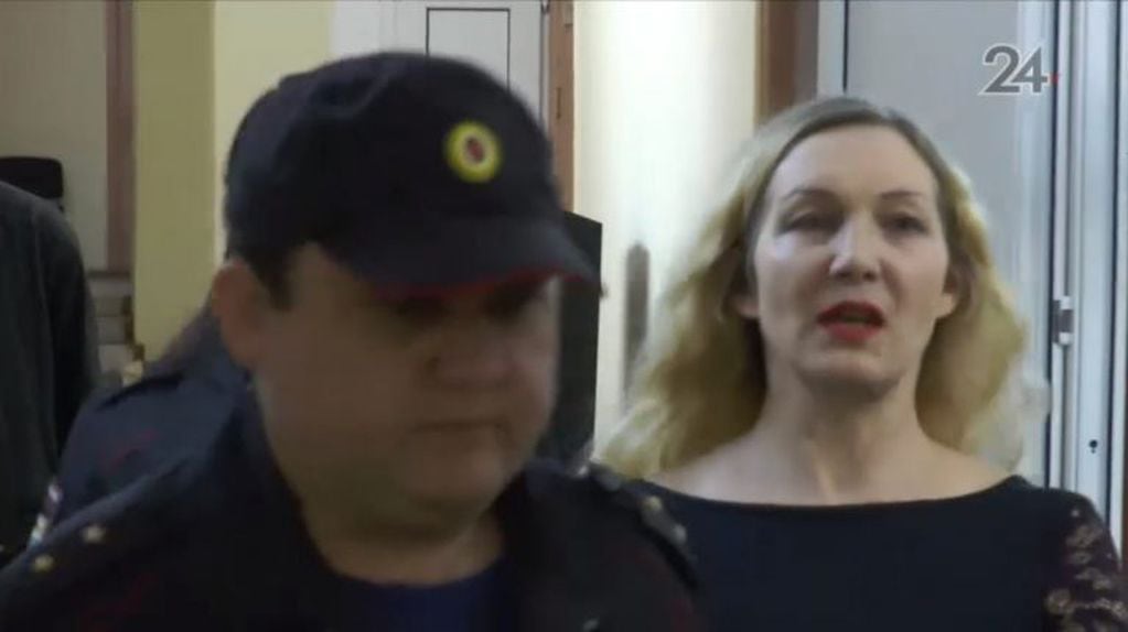 Lira Plaksina, de 47 años, fue sentenciada a cuatro años de cárcel. (Foto: Captura de TV)