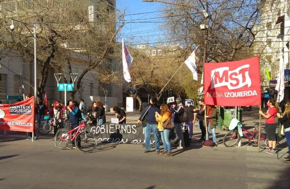 marcha por Facundo Astudillo Castro en Mendoza