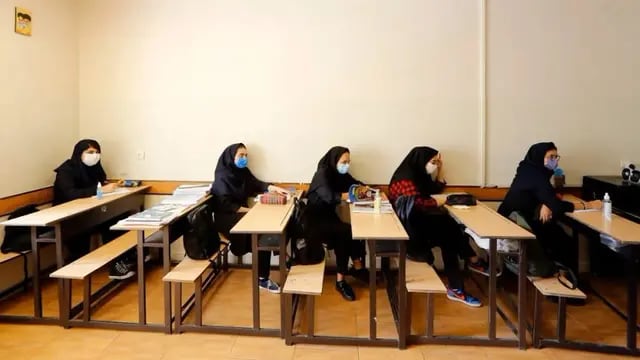 Colegios Irán