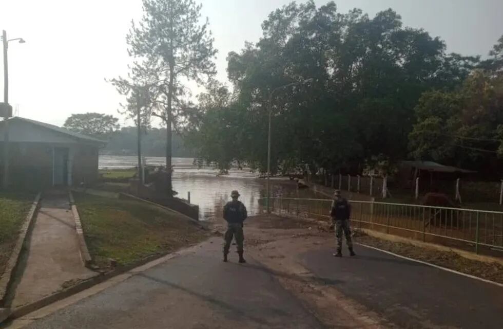 Inundaciones en Alba Posse: el río Uruguay continúa descendiendo y los vecinos afectados se preparan para regresar a sus hogares