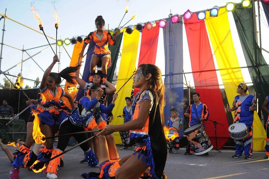 Al ritmo de murgas y comparsas, Mendoza celebrará un colorido carnaval