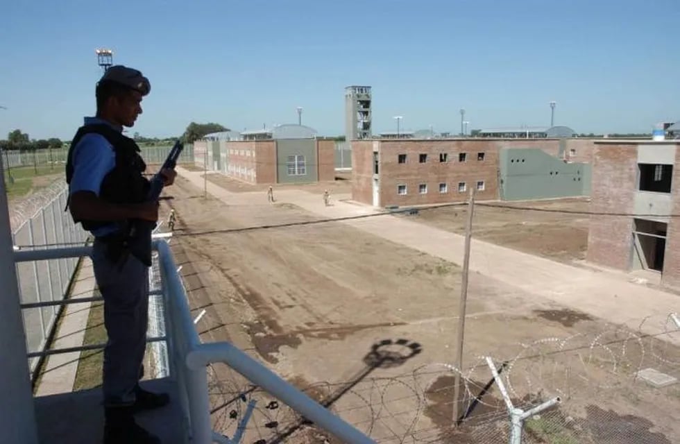 Habilitaron un área específica para que violadores puedan recibir a sus familiares en la cárcel de Piñero.