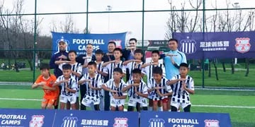 La escuela de fútbol de Talleres en China con Nahuel Oyola, el nexo con el gigante asiático