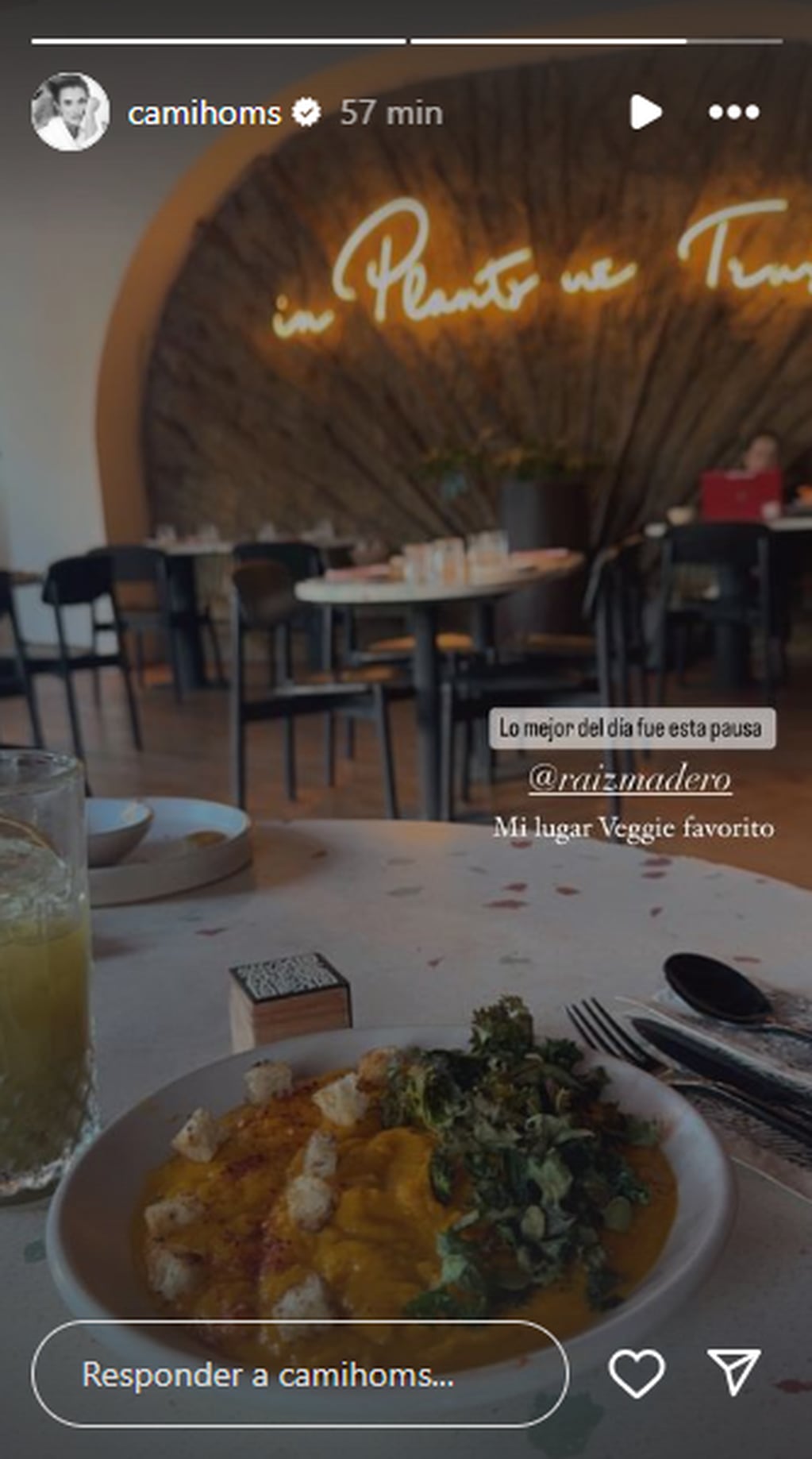 La modelo, Camila Homs, compartió en su Instagram lo que pidió en el restaurante Raíz.