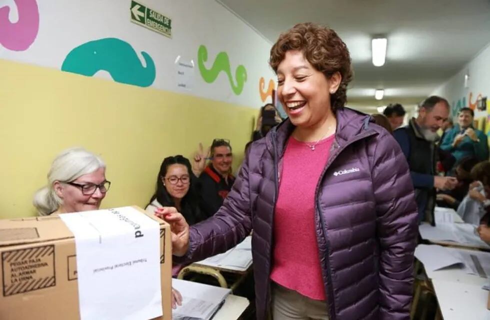 Arabela Carreras candidata a gobernadora por Río Negro.