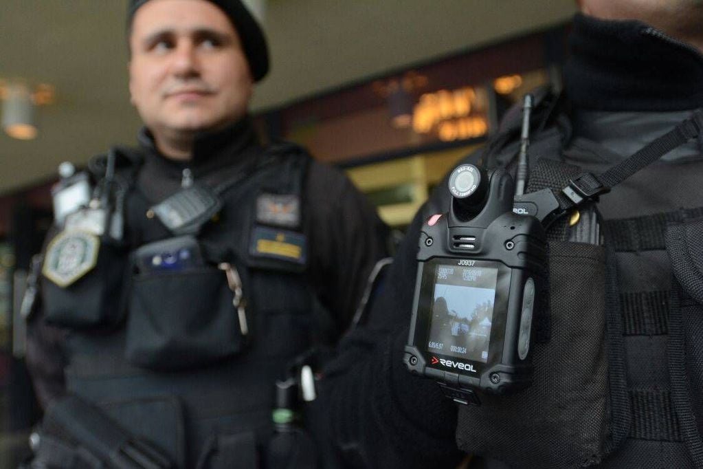 Azules y con tecnología de punta, los nuevos móviles policiales que recorrerán Mendoza
