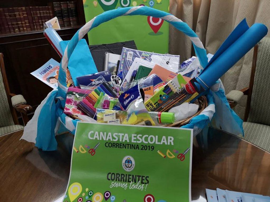 El Gobierno de Corrientes presentó canasta escolar de 30 productos a %599.