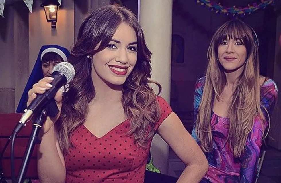 El divertido ida y vuelta de Lali y Jimena rememorando una escena de Esperanza Mía (Foto: web)