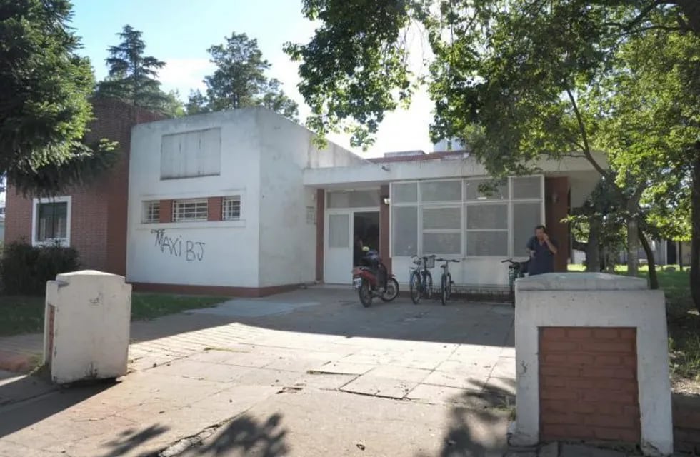 El paciente fue atendido en primera instancia en el Policlínico San Martín. (Prensa Municipalidad de Rosario)