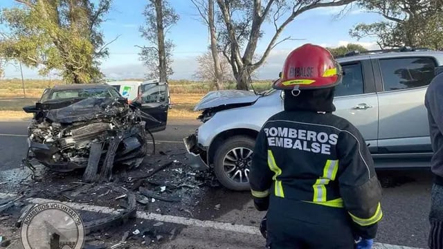 Choque fatal en Embalse: murieron tres personas, una de ellas funcionario en Villa del Dique.