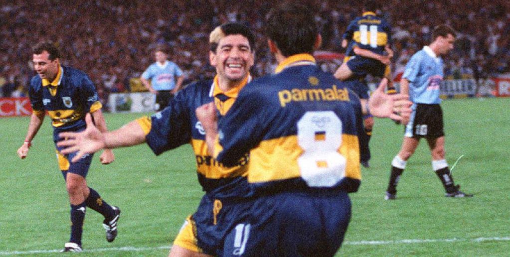 El 28 de octubre de 1995, el Diez dejó pinceladas de buen fútbol en el triunfo de Boca ante Belgrano.