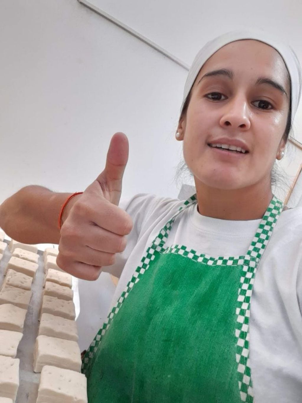 Romina Gómez, la 10 de Belgrano, tiene una panadería y su especialidad, además de jugar al fútbol, son los criollitos