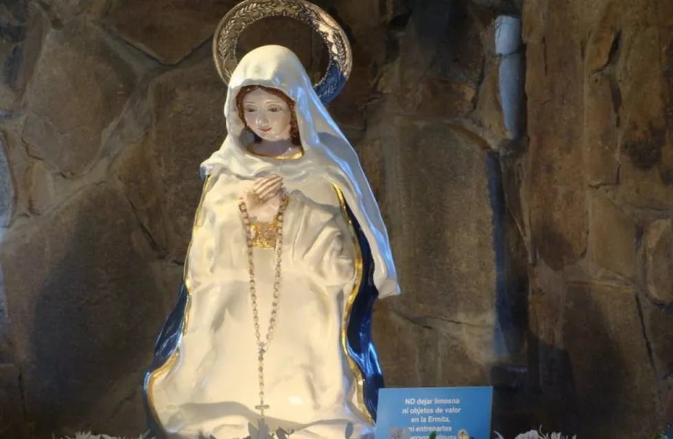 La popular imagen de la Virgen del Cerro en Salta. (Web)