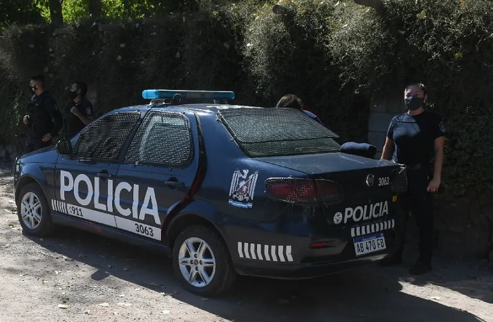 Móvil Policía de Mendoza (imagen ilustrativa / Los Andes)