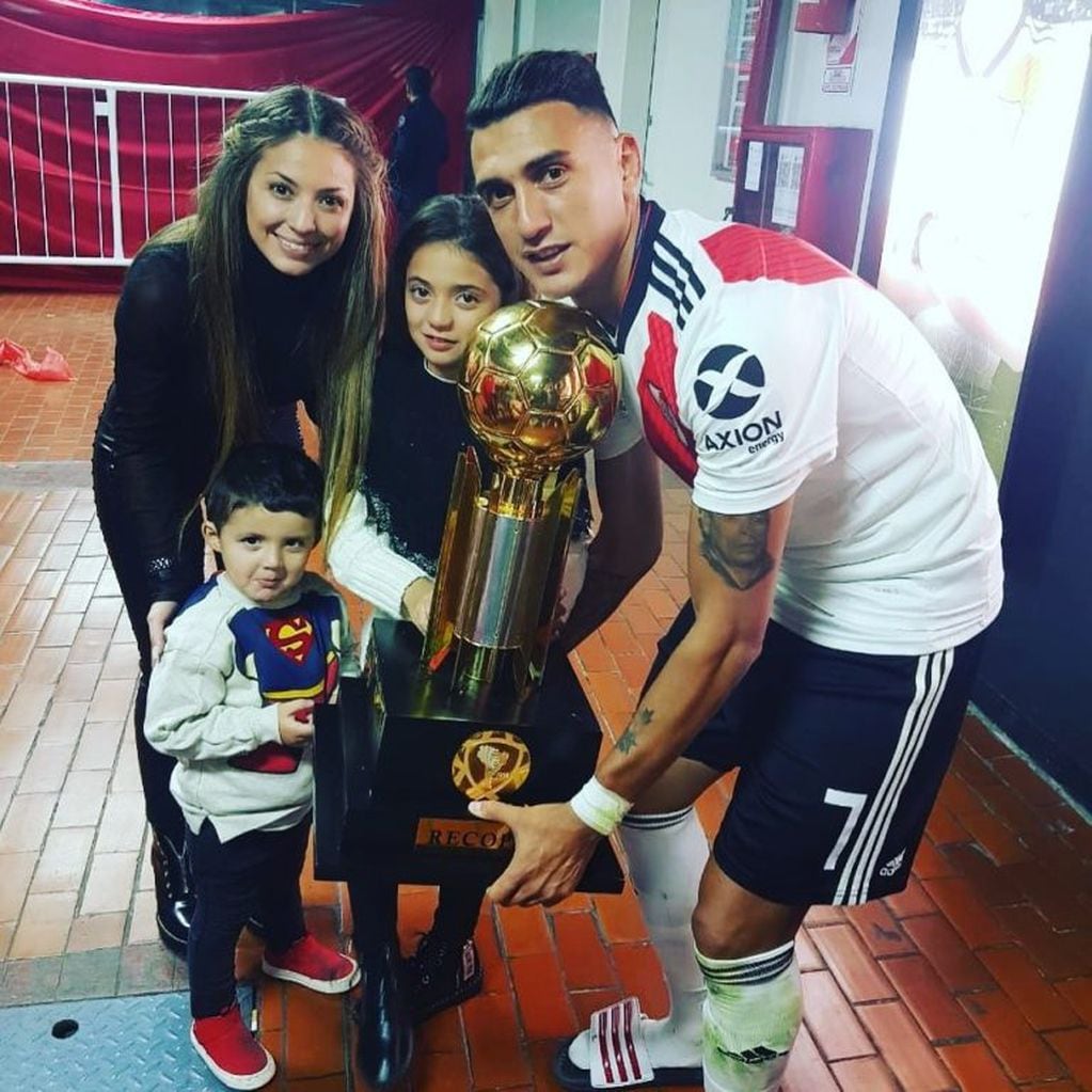 Magalí Olave le dedicó un emotivo posteo en Instagram a su esposo, Matías Suárez luego del título logrado por River. (Instagram Magui Olave)