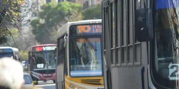 Hay costos diferentes en Córdoba y en el resto del país para el transporte urbano de pasajeros. (Pedro Castillo/Archivo)