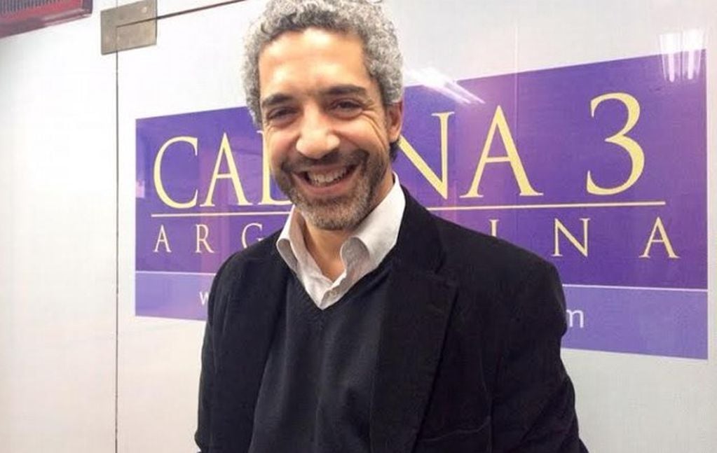 Fernando Genesir, periodista de Cadena 3, fue tentado por Unión por Córdoba para sumarse a la campaña de Martín Llaryora como intendente.